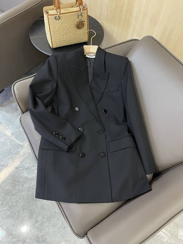 外套新款 Ysl 圣罗兰 顶级版 V领 经典 双排扣 羊毛 定制款西装外套 黑色 Smlxl